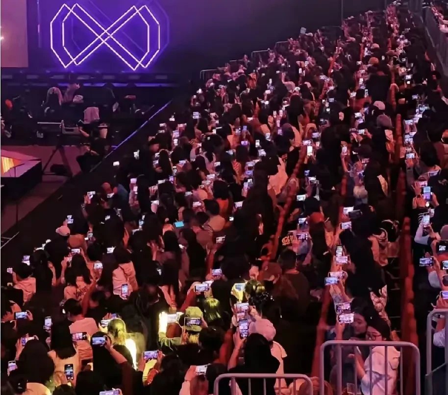 Scout重返赛场,重返赛场首场状态出色,法国队观众沸腾!的简单介绍 Scout重返赛场,重返赛场首场状态出色,法国队观众沸腾!的简单介绍