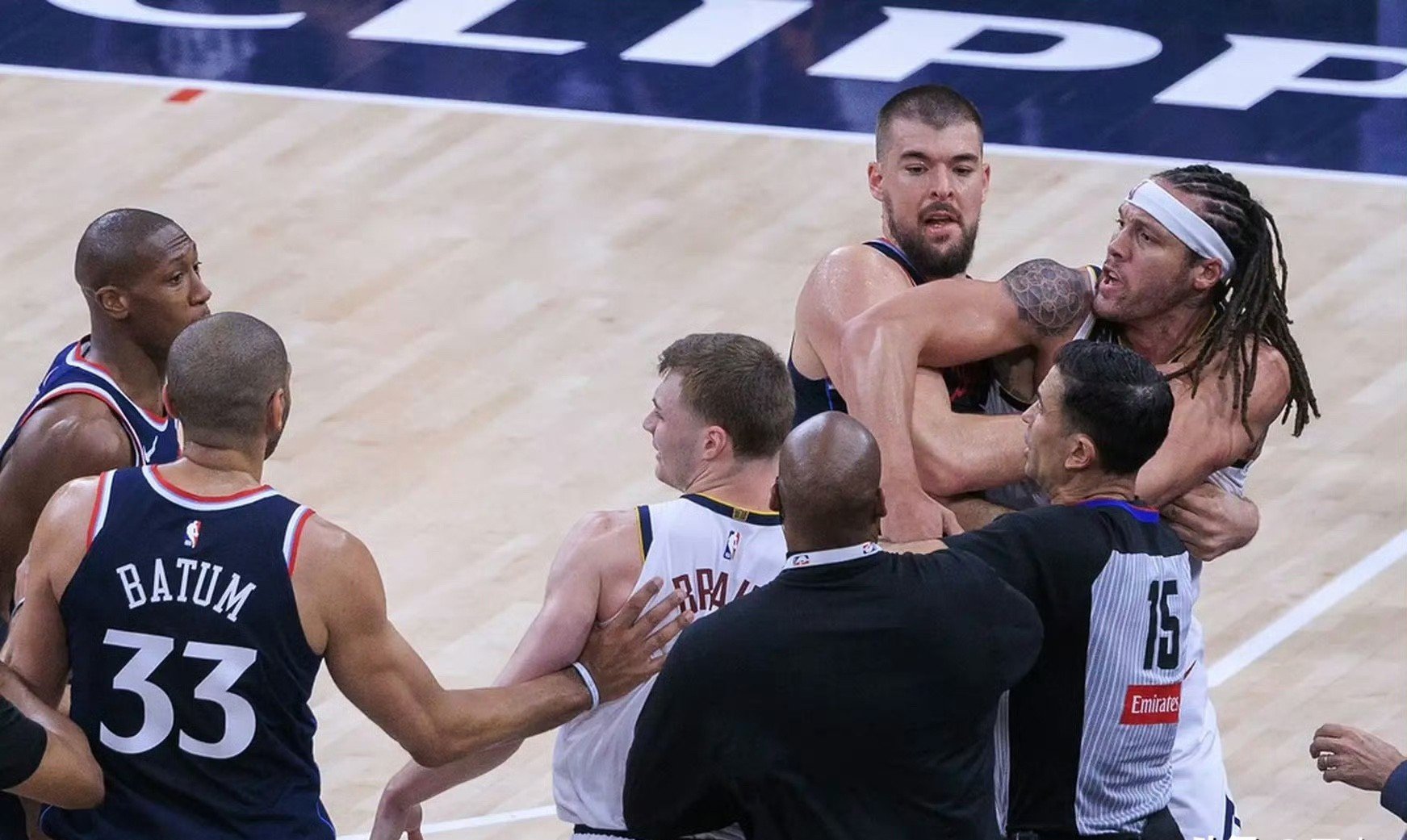 哈登焦点对战，JackeyLove与50激战RNG分钟，锐不可当胜负难料！